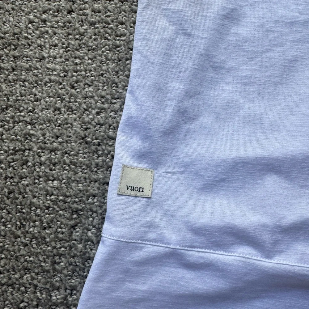 Vuori White cropped Tank - Picture 2 of 5